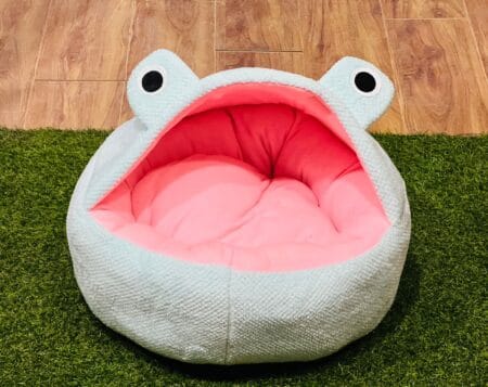 Frog Shape Pet House & Bed